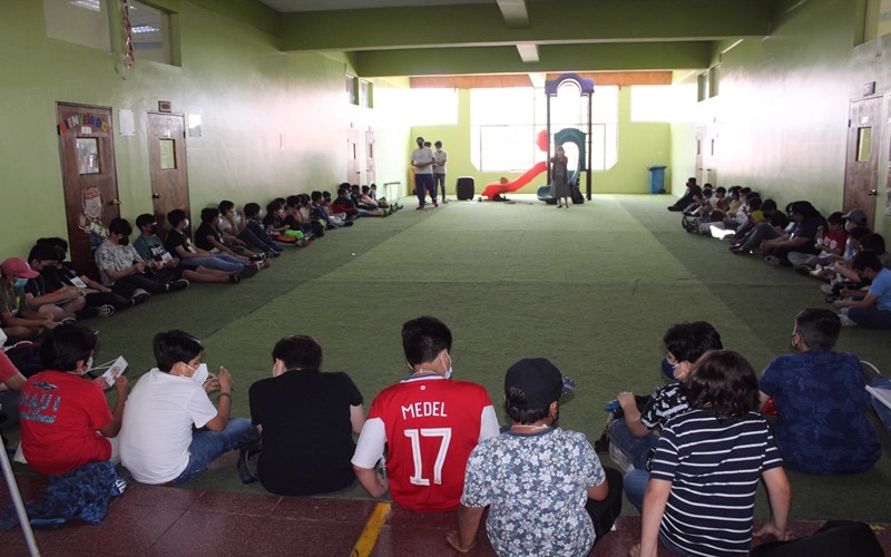 Encuentro de niños y jóvenes de Primera Comunión.